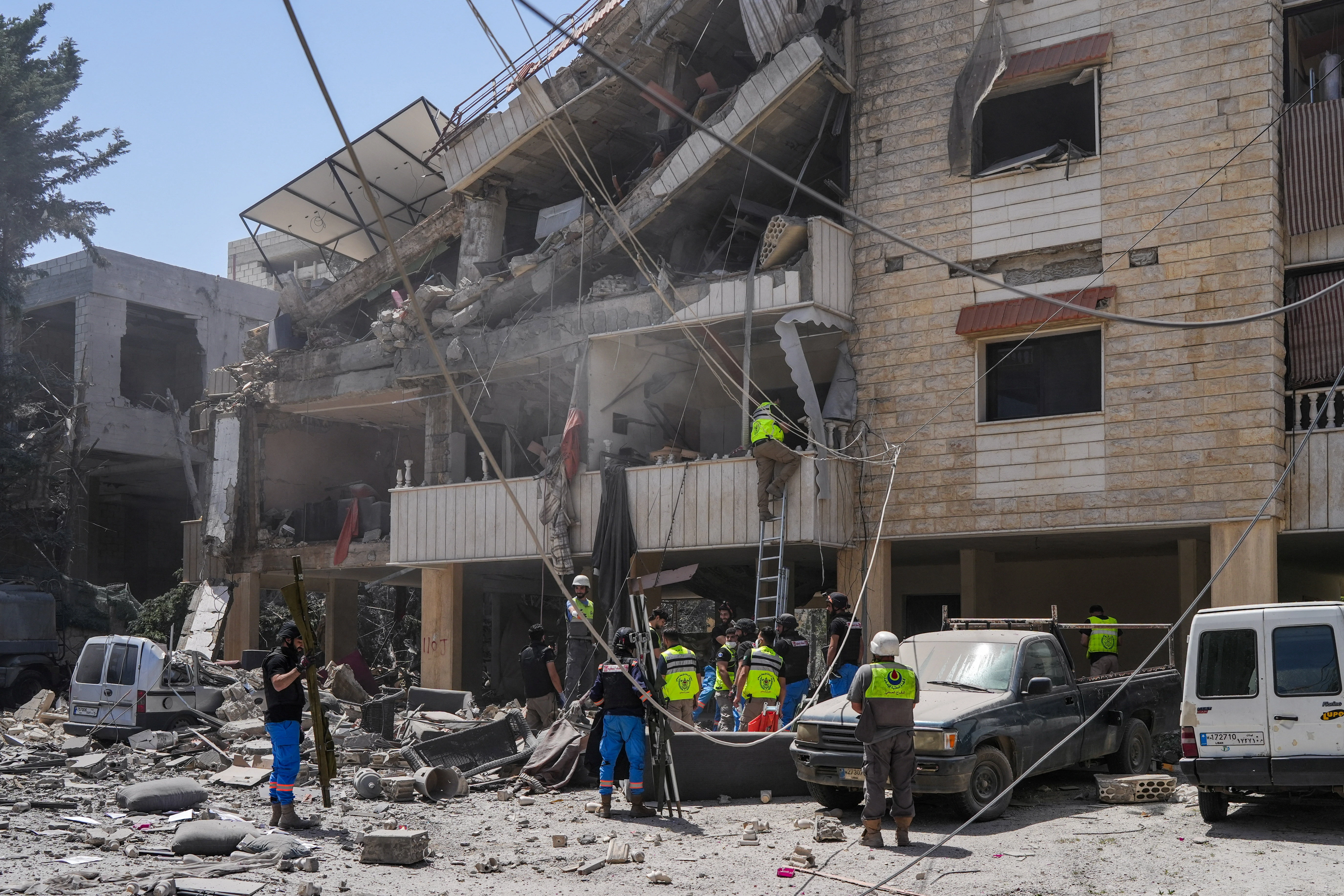 Šest osoba poginulo u izraelskom bombardiranju Libanona