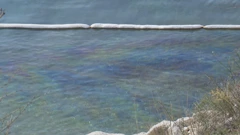 Zagađena plaža u Kostreni 