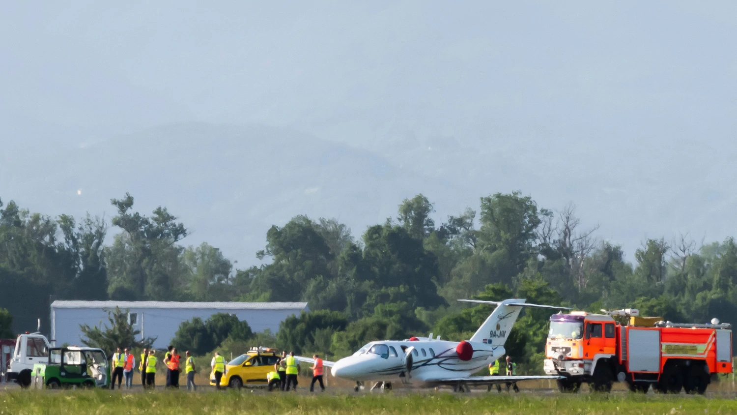 Pri slijetanju, zrakoplov tvrtke Air Pannonia iskliznuo je s piste