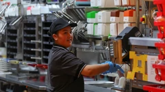 Ruska verzija McDonald'sa otvara prvu poslovnicu u Moskvi