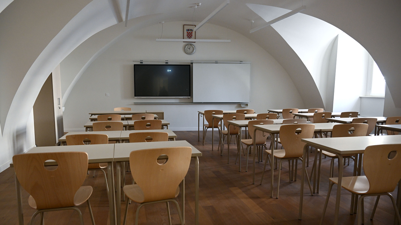 Gradonačelnik sa suradnicima obišao obnovljenu Gornjogradsku gimnaziju