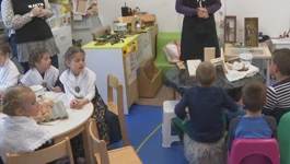 Mali Dubrovčani pengaju jaja i uče stare običaje