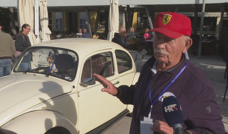 Susret oldtimera u Crkivenici: Žena me je ostavila, ali buba nije nikad