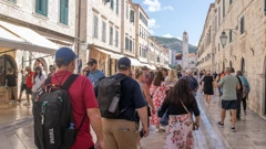 Hrvatska u rujnu s manje turista i noćenja, rast u devet mjeseci
