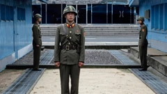 Sjevernokorejski vojnici u DMZ-z na granici s Južnom Korejom