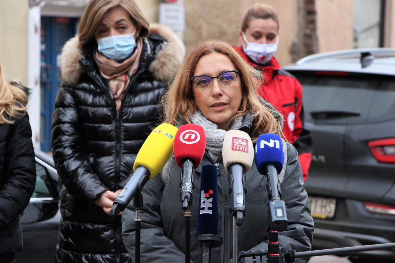 Elisabetta Capannelli u Petrinji