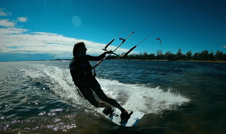 Kitesurfing