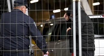 Privođenje uhićenih povezanih sa slučajem bolnice u Jankomiru