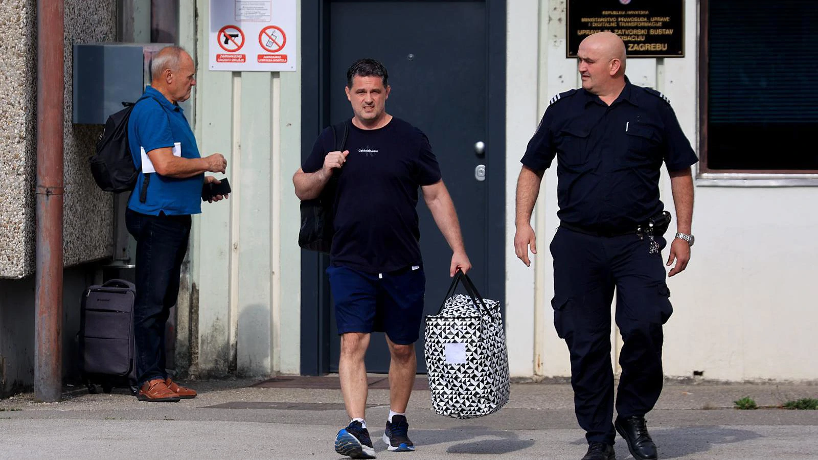 Kostanjević na izlasku iz pritvora o priznanju Galića: To je njihov problem