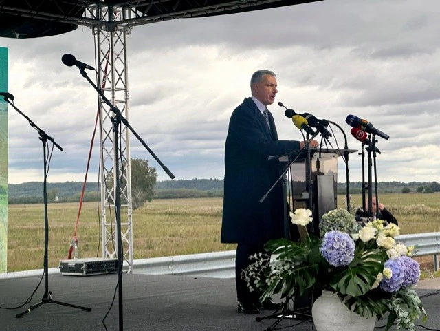 Janos Lazar