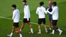 Luis Enrique i igrači PSG-a na treningu