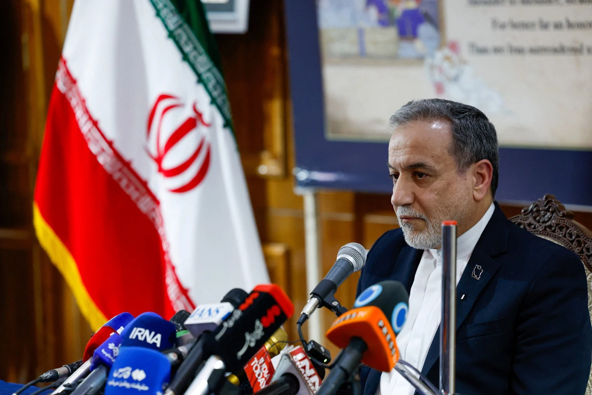 Arakči: Iran 'nema povjerenja' u SAD te će pregovarati samo ako bude ozbiljan