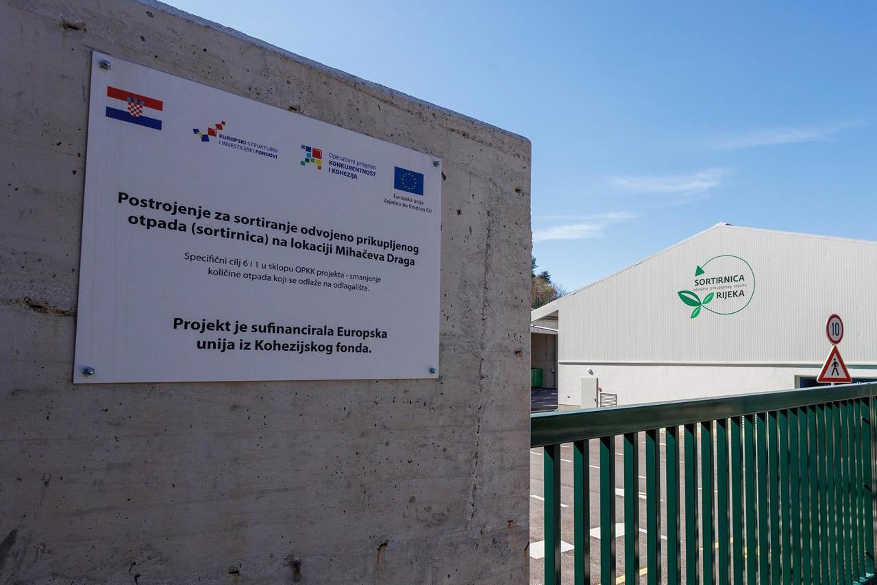 pxl 040423 99214779 20260219173324