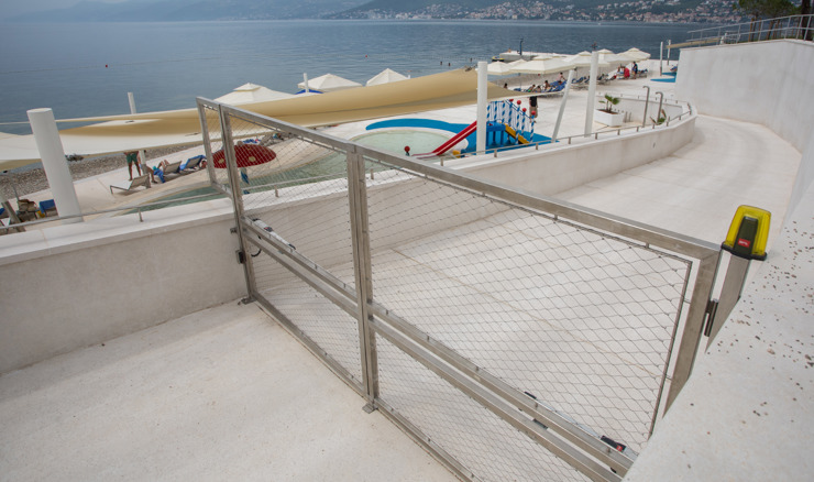 DORH krenuo u izvide zbog Hiltona - mjesecima traje rat za plažu u Rijeci