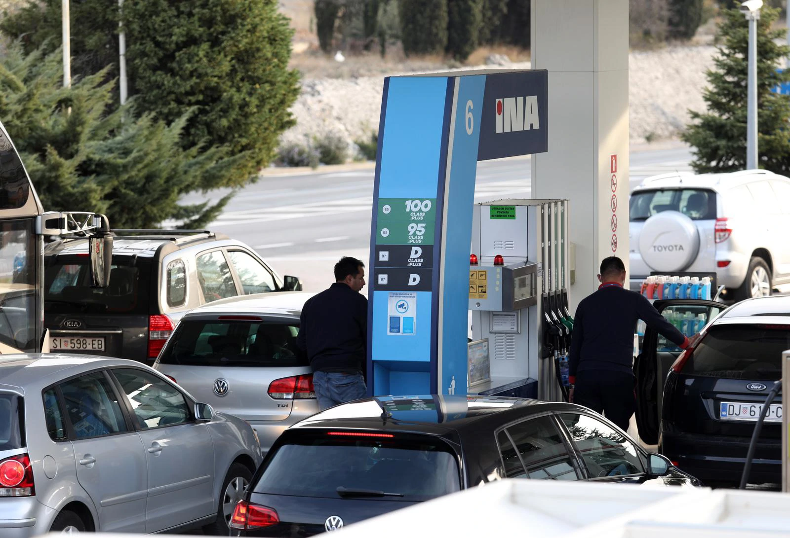 Iz INE poručuju: Hrvatska ima dovoljno nafte, izazov je distribucija