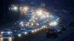 Kijev: Rijeke automobila na glavnoj cesti, ljudi bježe iz grada