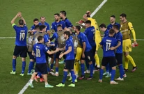 Slavlje Talijana nakon pobjede nad Švicarskom, Foto: Riccardo Antimiani/REUTERS
