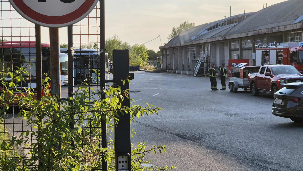 Veliki požar u poslovnoj zgradi u Osijeku