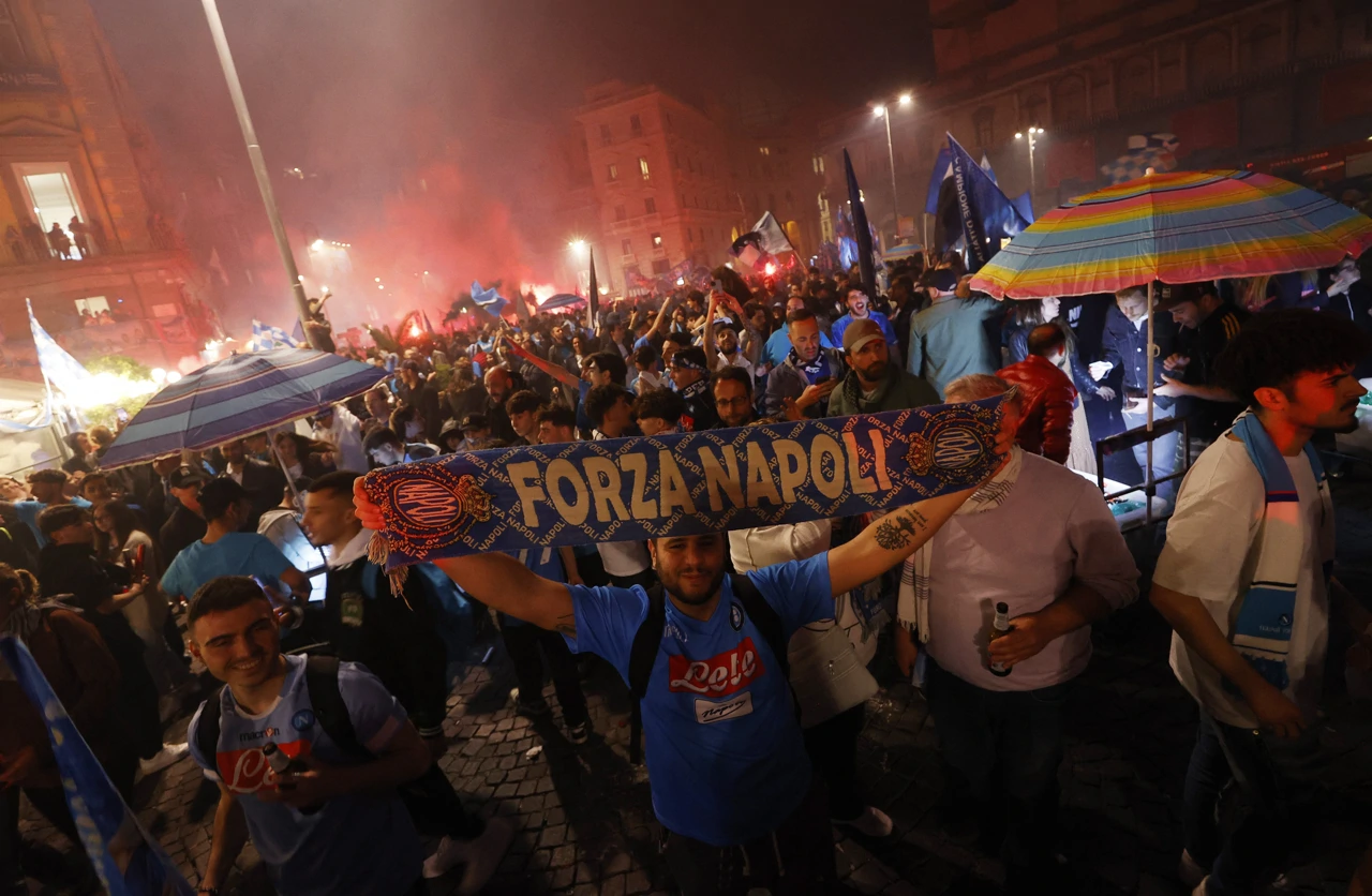Velika proslava naslova u Napulju , Foto: CIRO DE LUCA/REUTERS