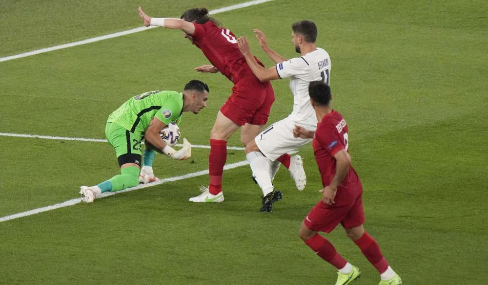 Ugurcan Cakir  u akciji, Foto: Andrew Medichini/ Pool via REUTERS