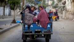 Pojas Gaze: Palestinci napuštaju kuće tijekom napada
