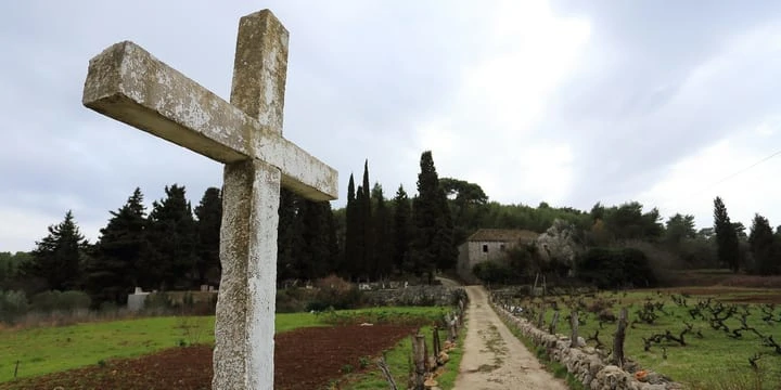 Mljet, smaragd Mediterana, Foto: Stara zgrada Sotonice na Babinom polju (Foto: Tatjana Rau/Glas Hrvatske)/-