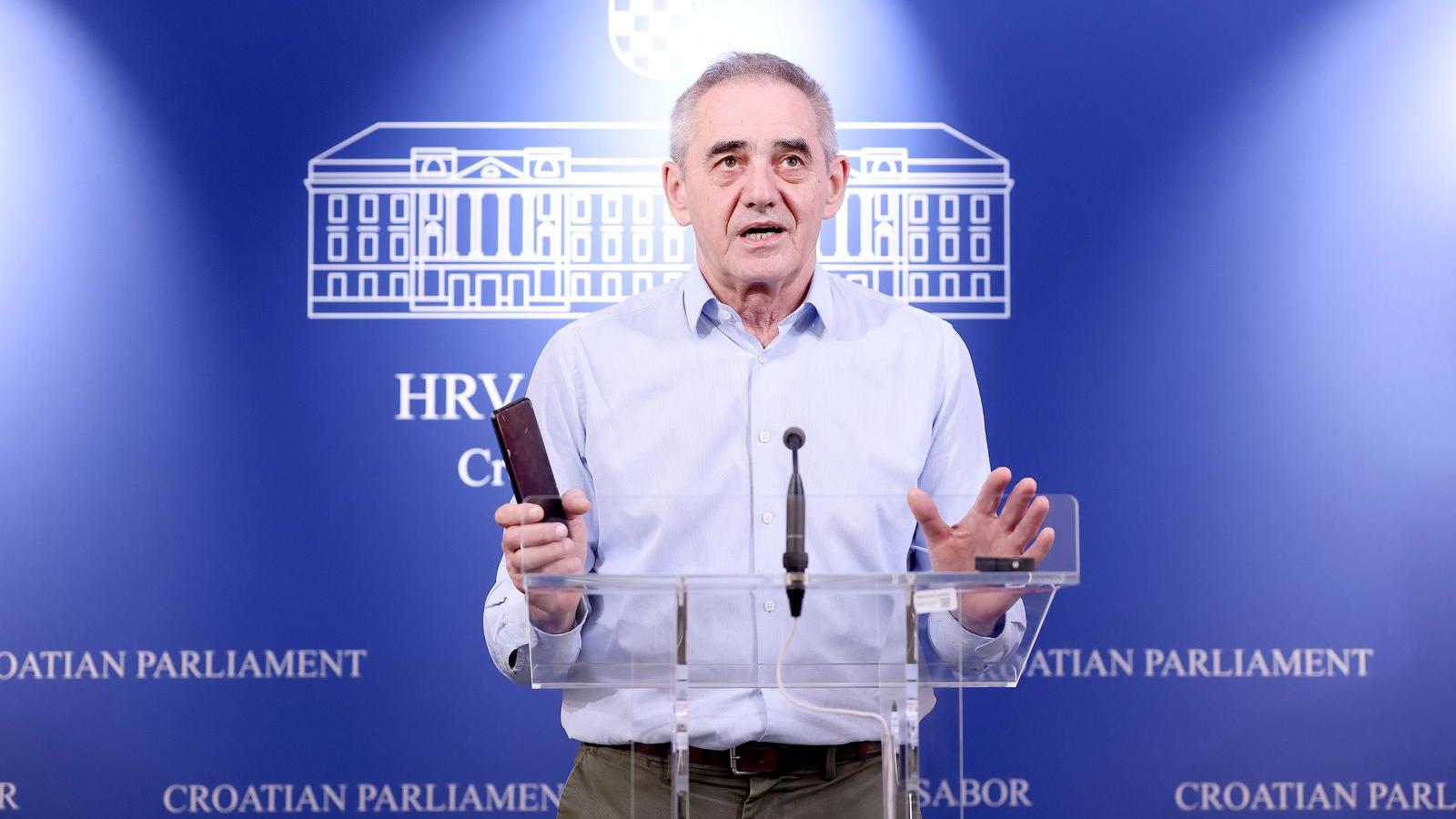 pxl 050226 145932530 20260205122855