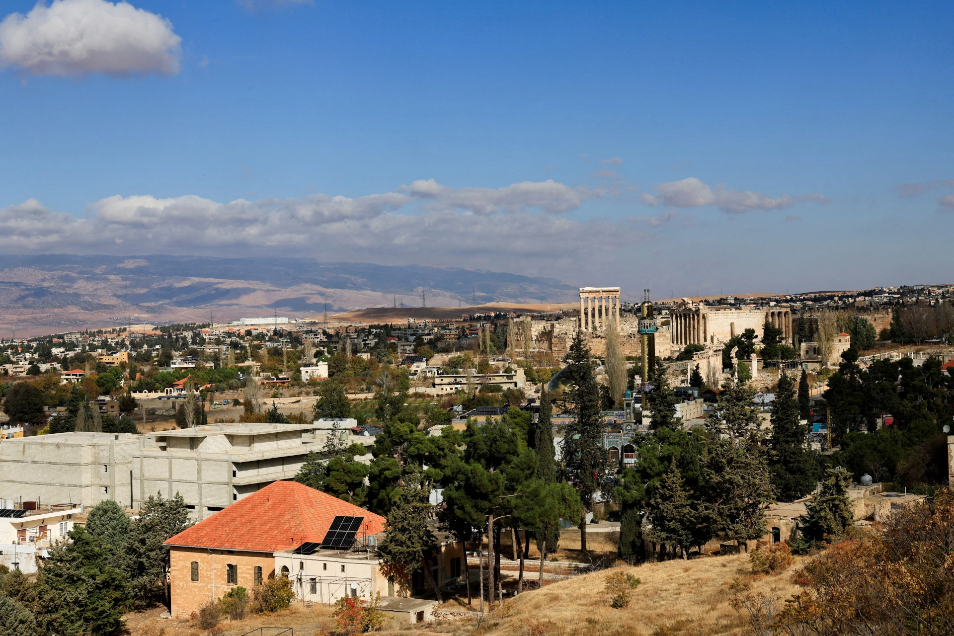 Najmanje šest poginulih i 25 ranjenih u izraelskim napadima na istočni Libanon Kép