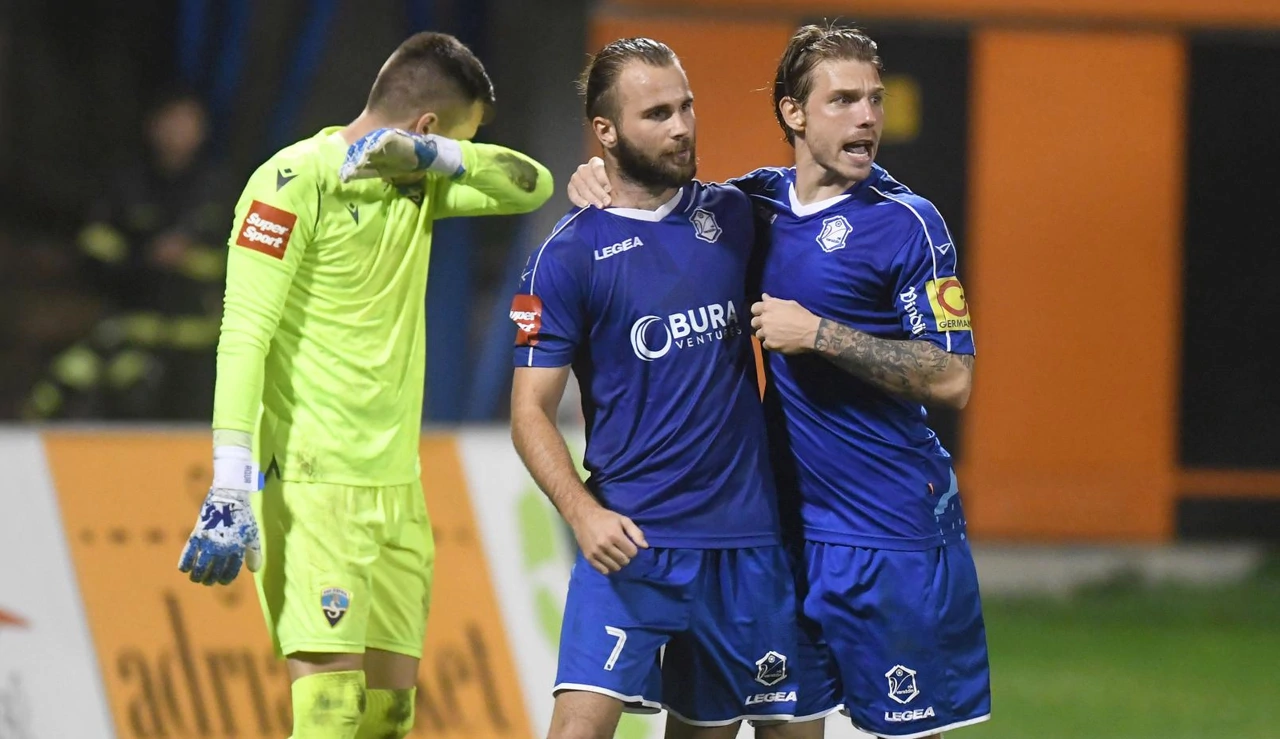 Slavlje igrača Varaždina, Foto: Hrvoje Jelavić/PIXSELL