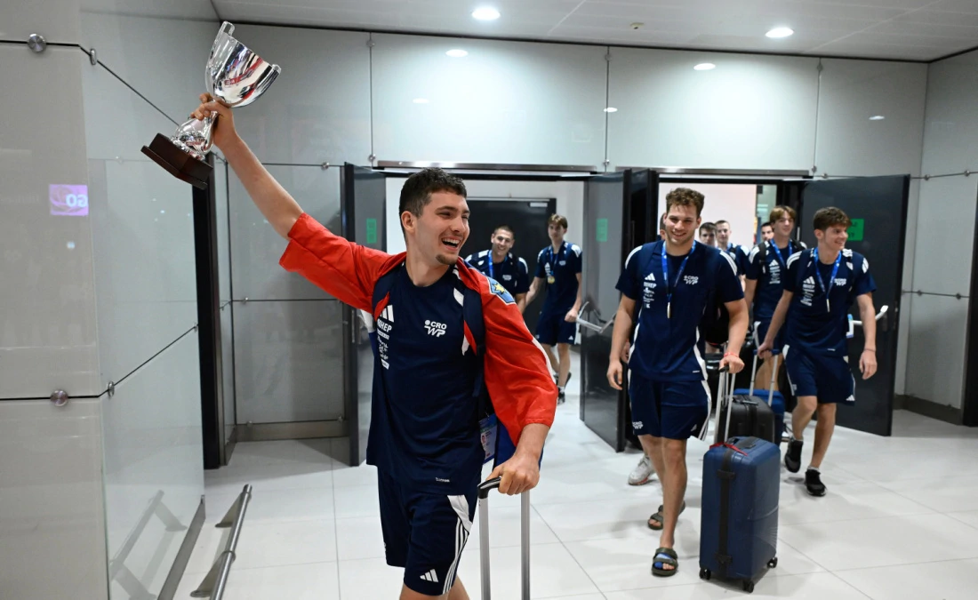 Doček zlatne U18 vaterpolske reprezentacije, Foto: Goran Mehkek/CROPIX