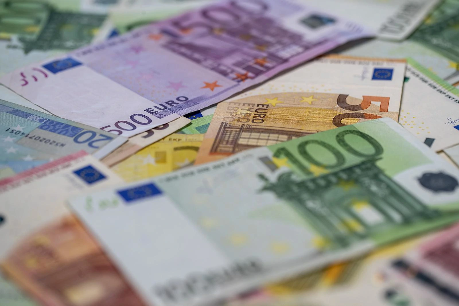 EK predlaže nacionalnu omotnicu za Hrvatsku u visini 16,8 milijardi eura