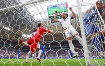 Martin Dubravka i Harry Kane, Foto: Lee Smith/REUTERS