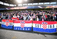 Navijači Hajduka na Signal Iduna Parku, Foto: Goran Stanzl/PIXSELL