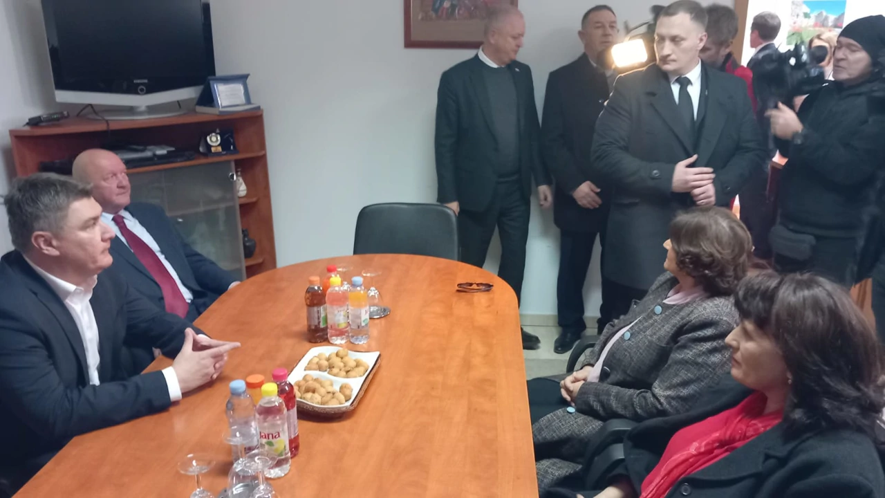 Susret  s udovicama hrvatskih branitelja iz Škabrnje