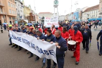 Prosvjed vatrogasaca, Foto: Sanjin Strukic /PIXSELL