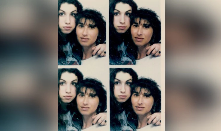 Amy Winehouse s majkom Janis