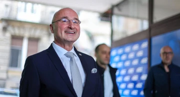 Gordan Grlić Radman