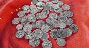 Batina - Blago križa: Nalaz srebrnog novca iz vremena Prvog križarskog rata