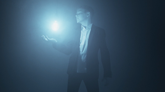 Marino Vrgoč u izvedbi pjesme 'Snovi'