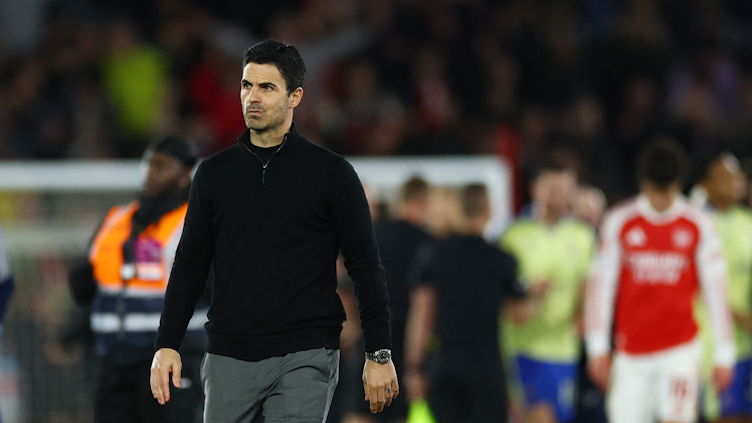 Klizi li sezona uz ruku Artete i Arsenala?