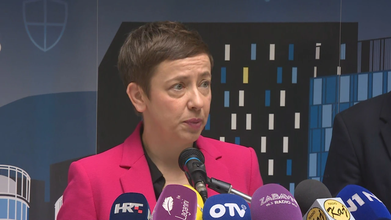  dr. sc. Danijela Dolenec 