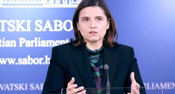 Jelena Miloš na konferenciji za medije