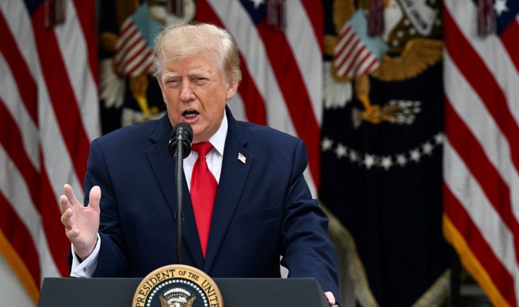 Trump razgovara s Moskvom i Pekingom o denuklearizaciji