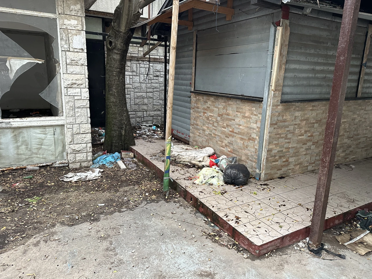 Nekadašnji kamp na Preluku daleko je od izgleda kakvog priželjkujemo