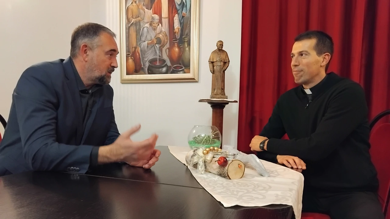 Mario Raguž i vlč. Krešimir Bušić