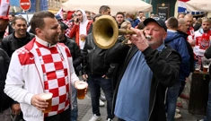 Hrvatski navijači u Pragu, Foto: Marko Lukunić/PIXSELL