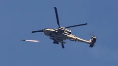 Izraelski helikopter AH64 Apache