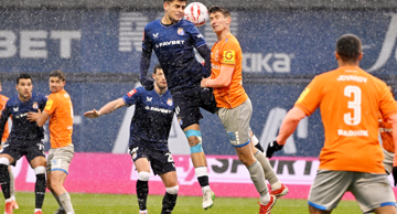 Sergi Dominguez postiže pogodak Varaždinu