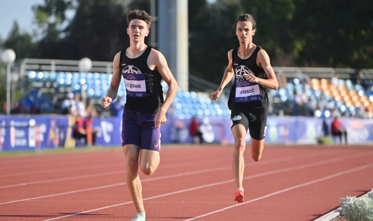 Dominik Jezernik 