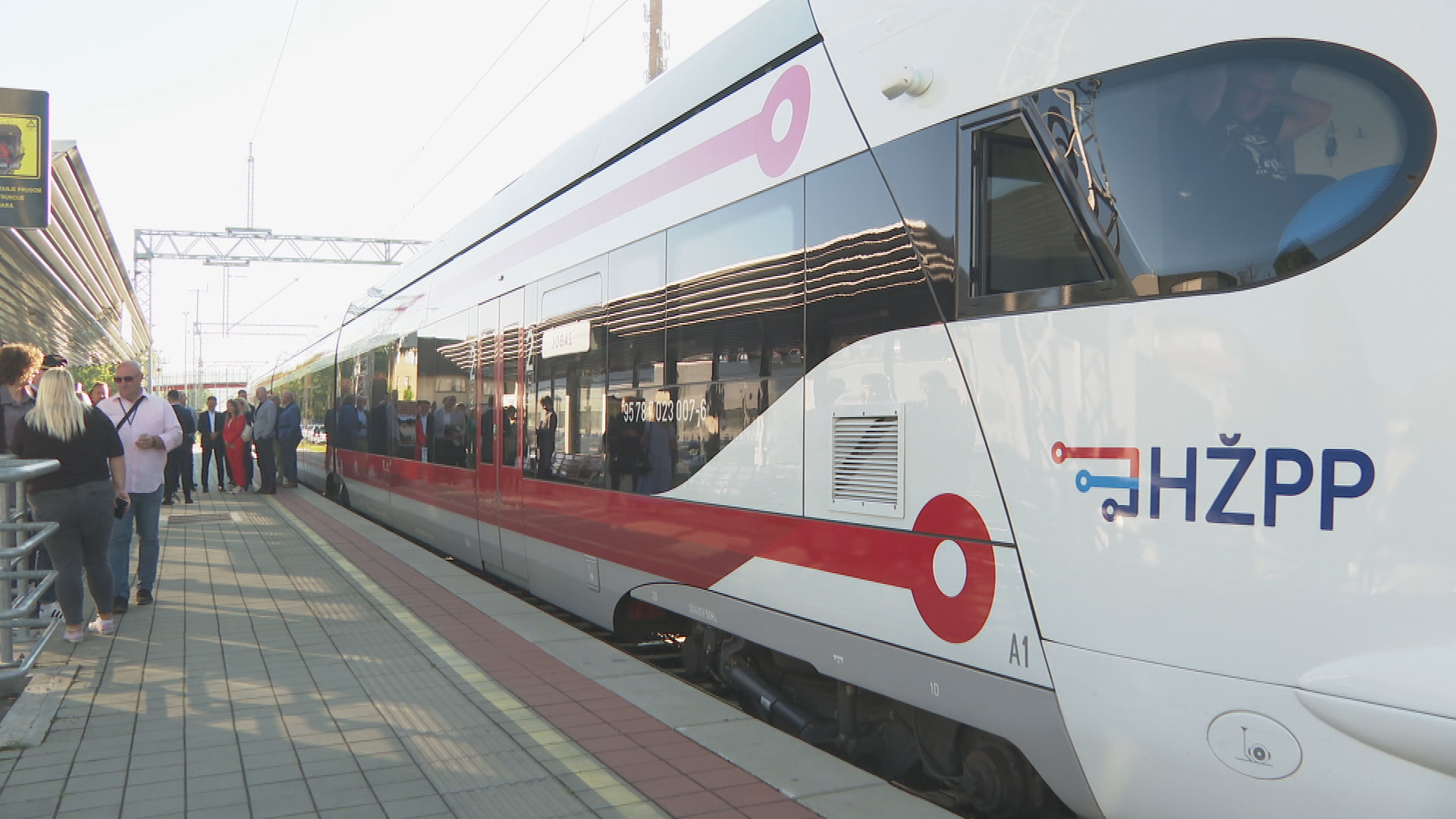 Auf der Strecke Zabok – Rogatec – Zabok wurden vier neue Züge eingeführt 10 vlakovitransfer frame 2788 20250901153638